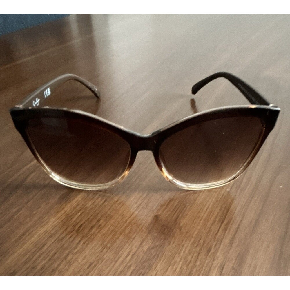 Jessica Simpson J5823 Women's Cat Eye Sunglasses Black Brown Gradient UV400